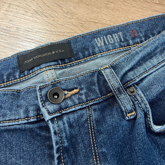 Men's Blue Jeans - Picture 3 of 5